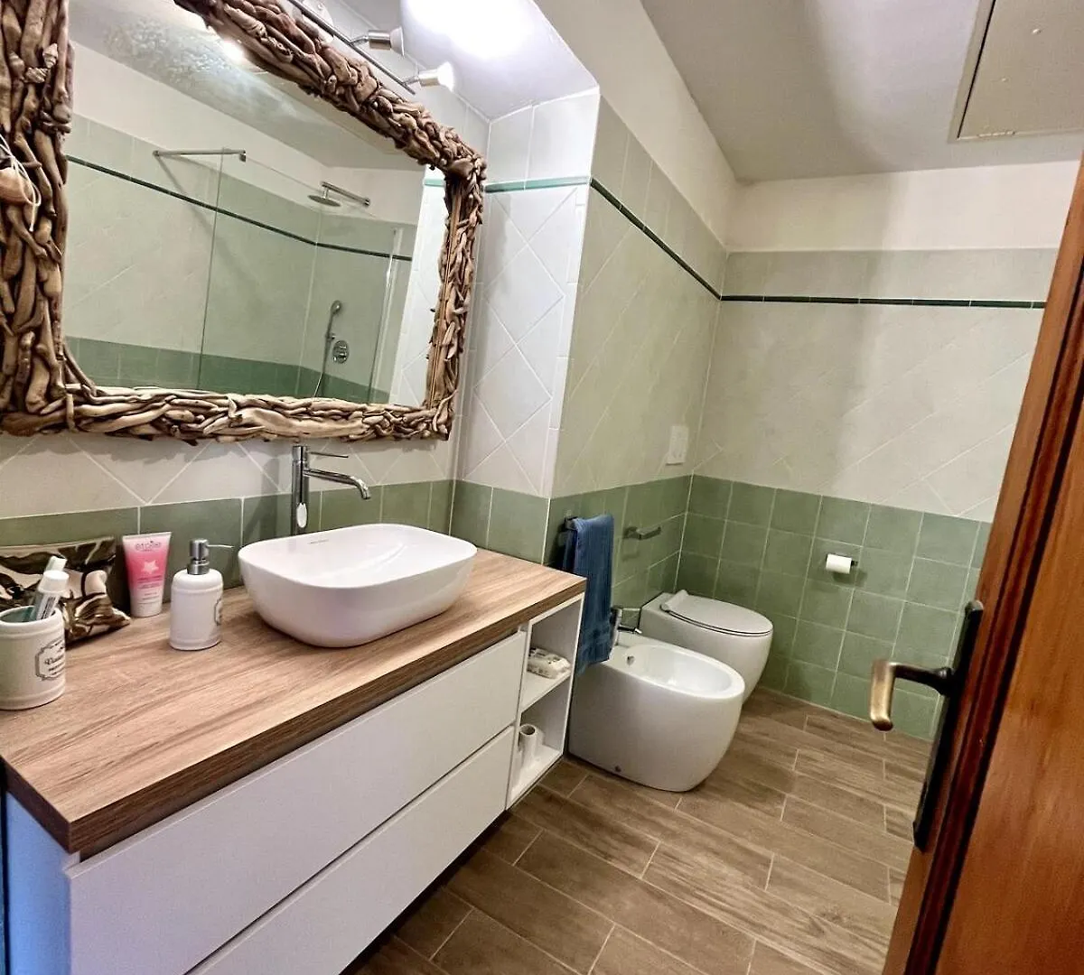 Il Fenicottero - Cozy Apartment With View بورتو سانتو ستيفانو 0*,